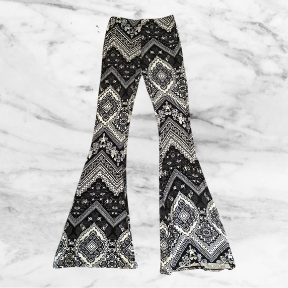 Black & Cream Boho Flare Pants - Medium, Festival Ready Statement Bottoms - Picture 4 of 8